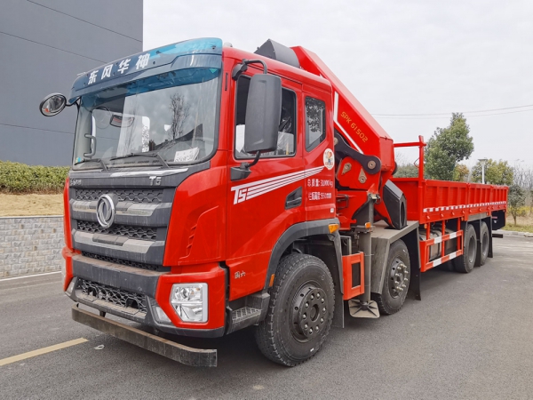 東風(fēng)華神T5/30噸折臂隨車吊