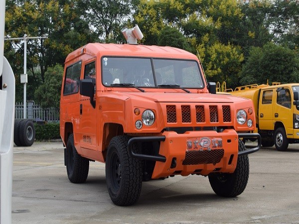 江特牌JDF5030TXUBAW6型巡邏車(chē)