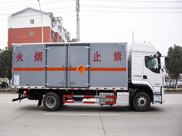 國六柳汽單橋2類氣體