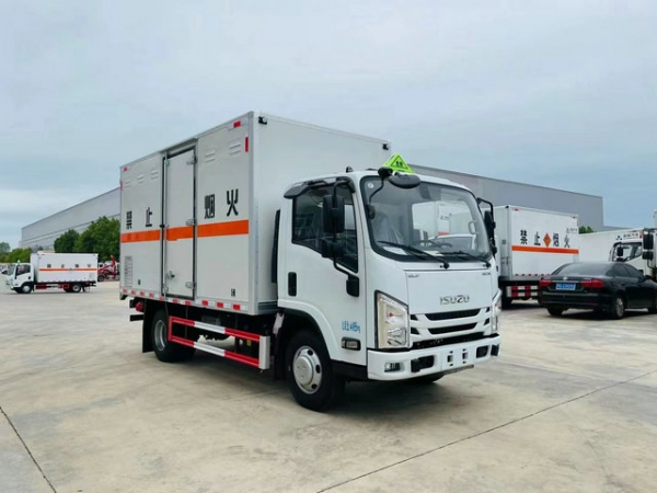 五十鈴瓶裝氣體運輸車